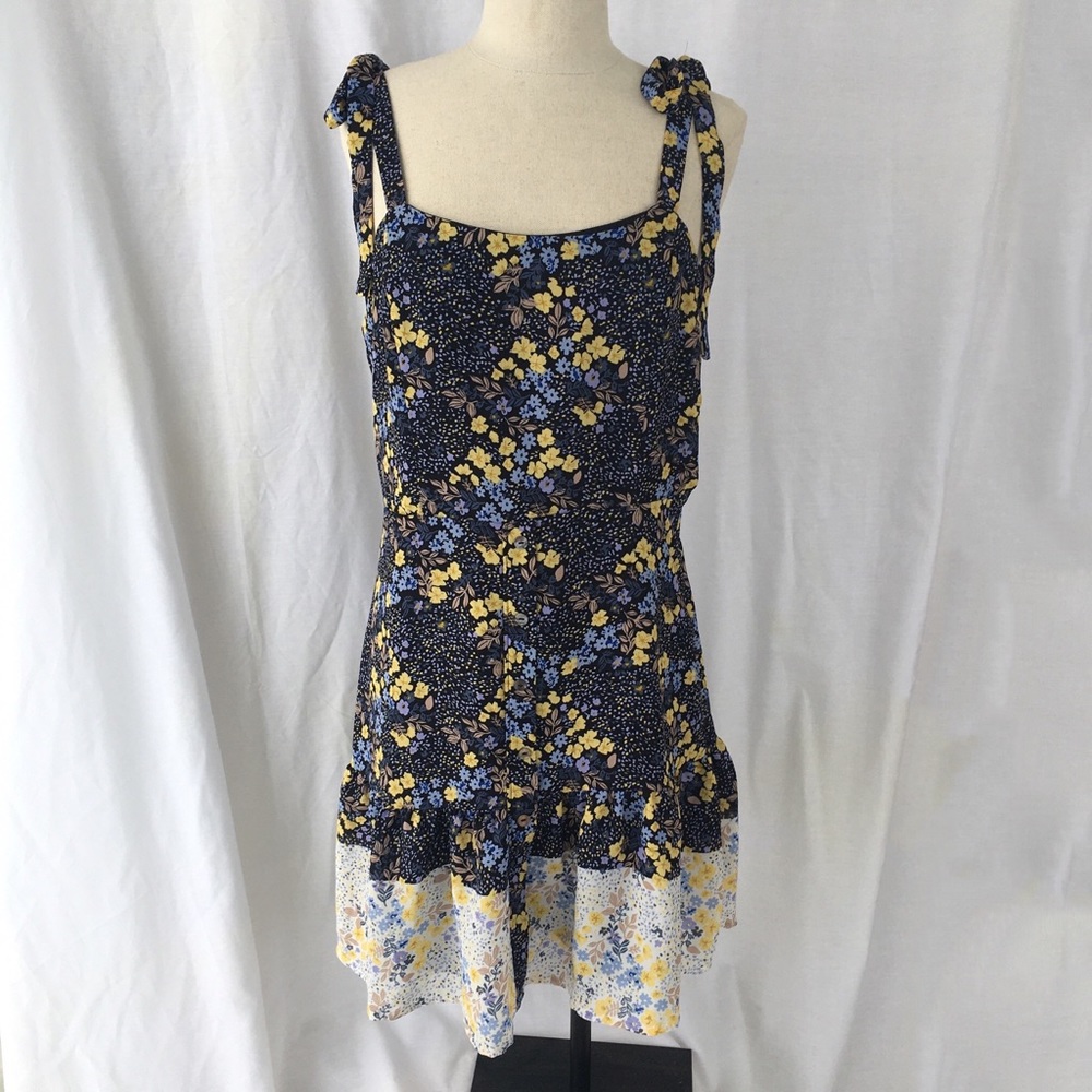 Francesca’s Shoulder Tie Floral Smocked Dress NWT